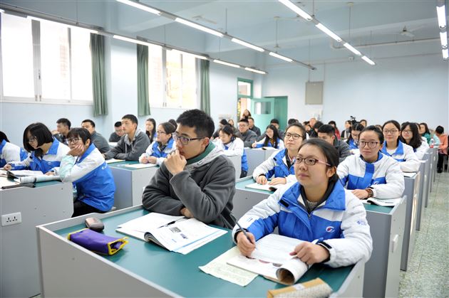 高中选课时，政治和生物哪一门更好选择？插图