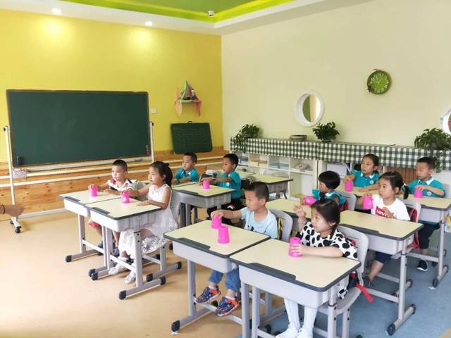 社会幼小衔接是怎样的零压力升小学准备情况？幼儿园已经准备好了吗？
