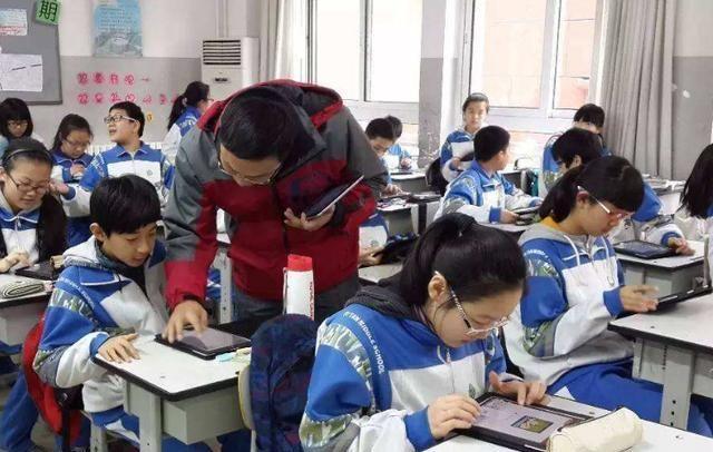 初中数学不及格怎么办？孩子数学成绩下滑了，该如何科学补课？插图
