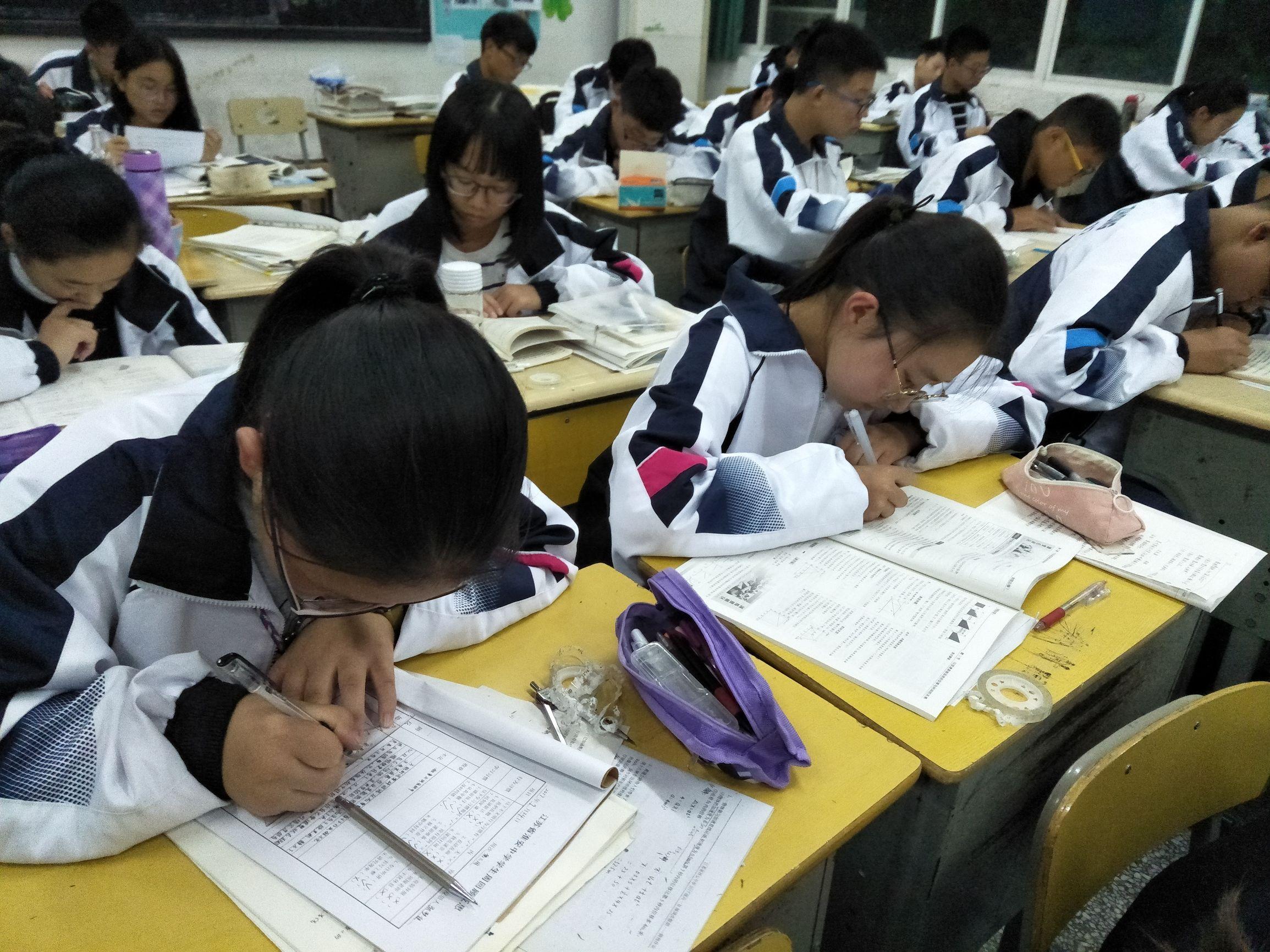 如何在考试中取得优异成绩？如何掌握高效的备考策略？插图
