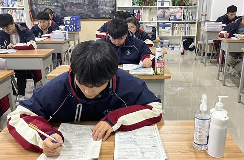 高三学习态度究竟怎样？如何才能高效学习？插图