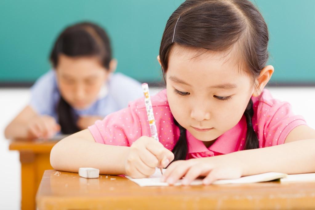 如何有效地借鉴他人作品，写出属于自己的好作文？插图