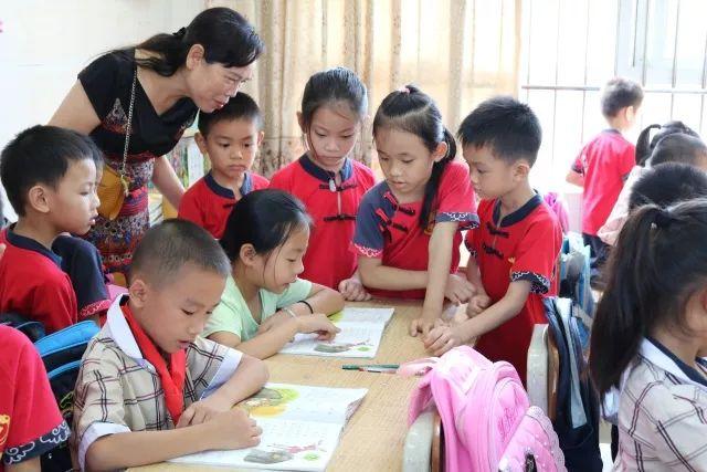 孩子学走路，到底要不要教？插图