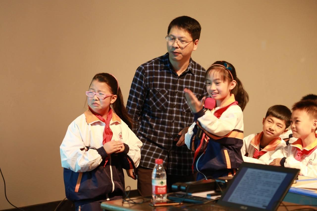 高中作文怎么练习，高中作文拓展训练：如何提升写作深度插图