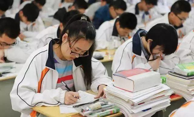 高中数学怎么复习高效应试策略：突破高中数学考试瓶颈插图