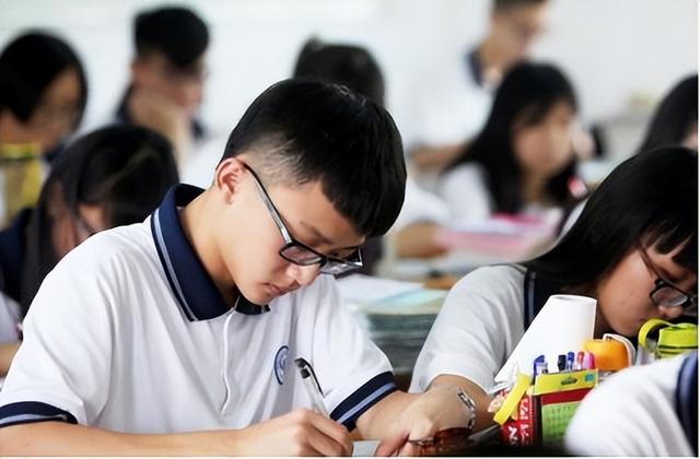 初中阶段如何学好物理初中物理学习中的常见误区及应对策略插图