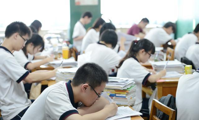 女生心理学有哪些学习方法，女生心理学的误区与正确解读插图2